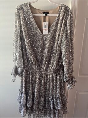 MSK Gray Metallic-Accent Long-Sleeve Smocked Waist Tiered Dress